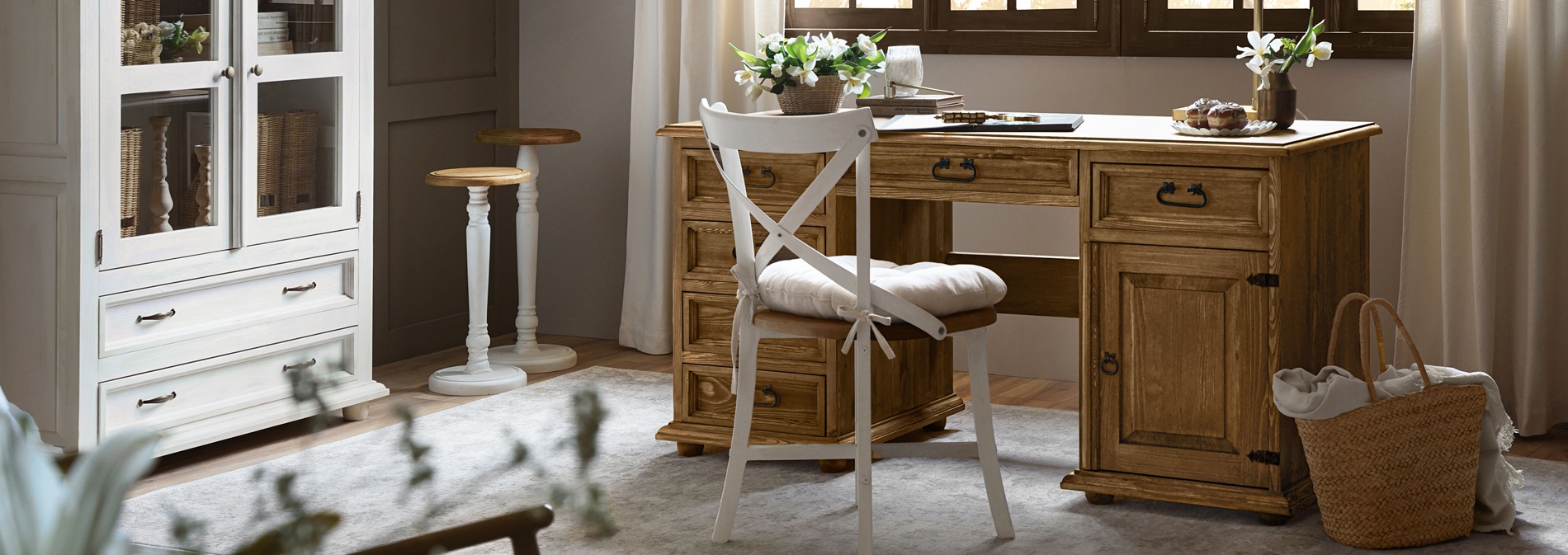 Rustikální nábytek do pracovny
