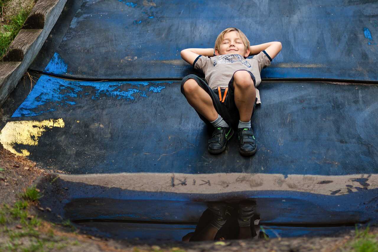 boy-4838825_1280