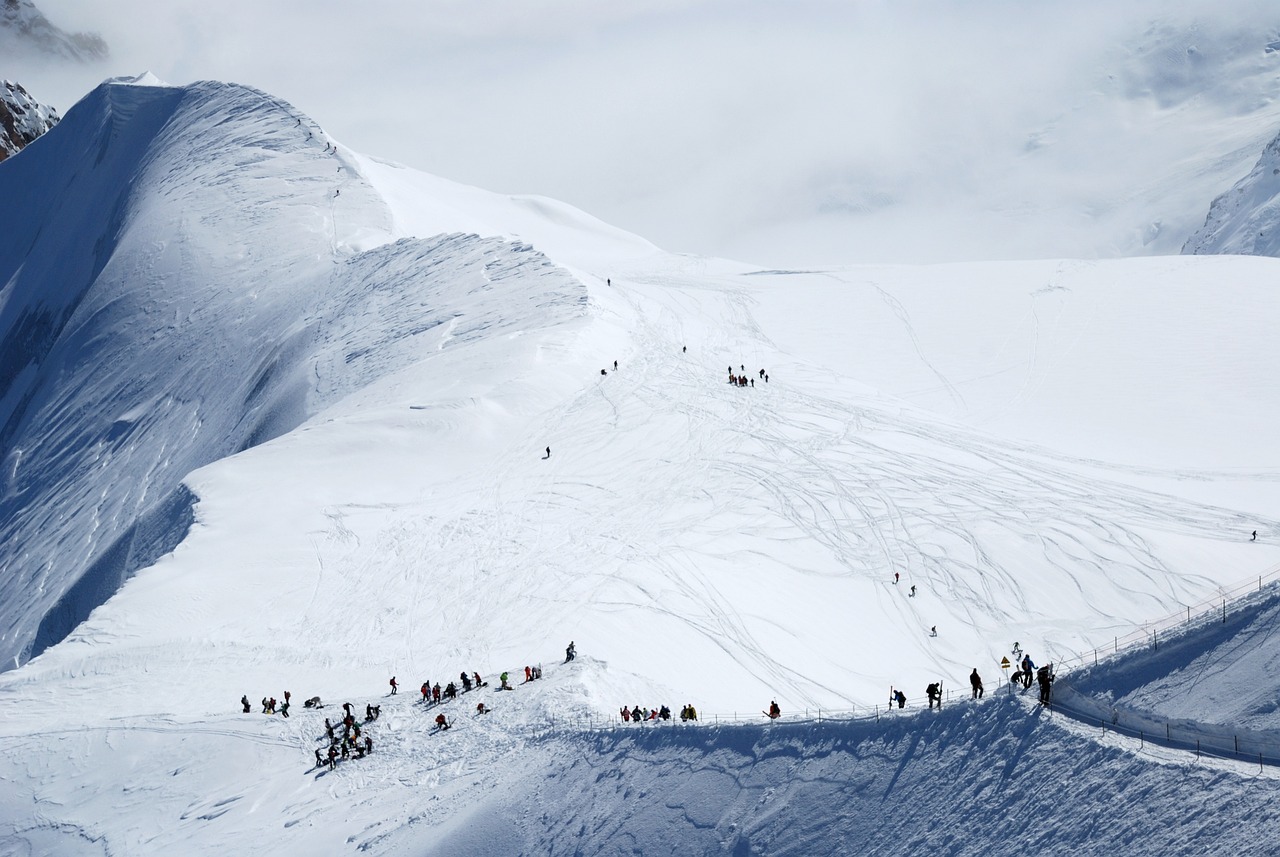 mountain-5459619_1280