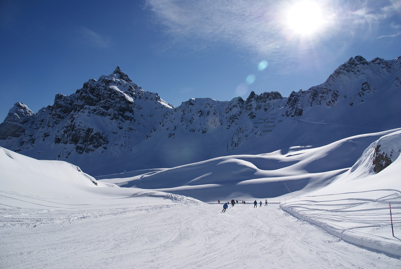mountains-4575474_1280