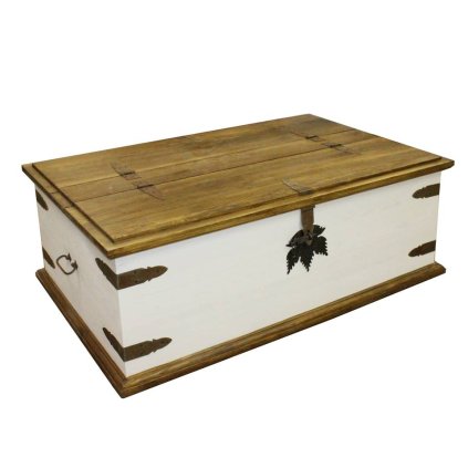 50580 1 masivni ulozna truhla