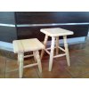 65211 5 stolicka z masivu met tab02 stokrle z borovice