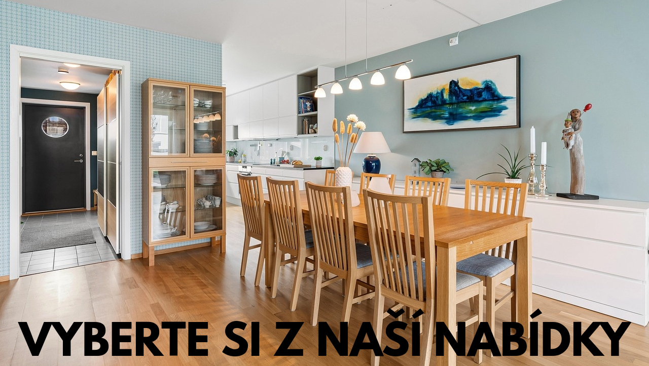 Židle, stoly, komody, křesla, dekorace.