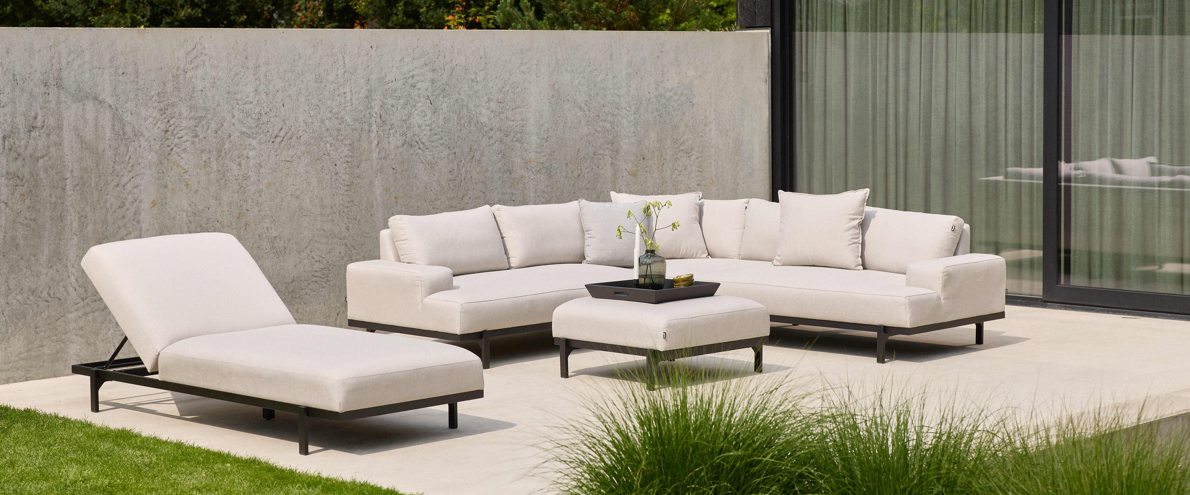 Lucas - exkluzivní zahradní souprava do každého počasí