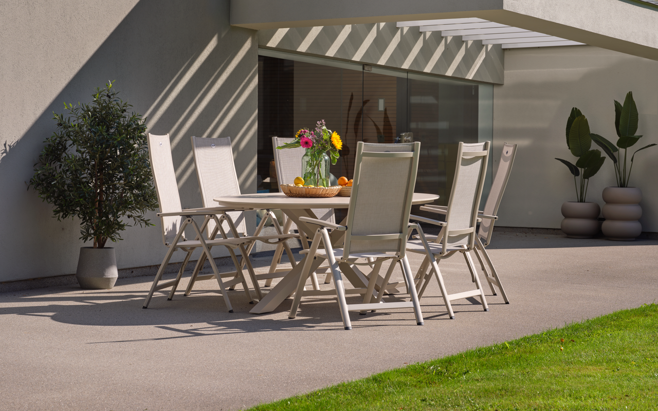 lr_65617034_23166034_S_1