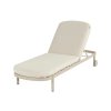zahradní lehátko v barvě beige s polstry