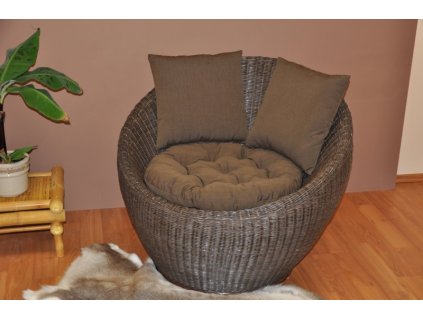 Ratanové křeslo Gentong hnědé s polstrem