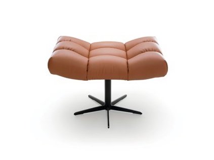 Kožený taburet CORAL, čelní pohled, ergonomicky tvarovaný sedák