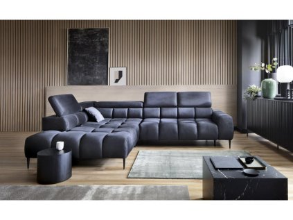 Modrá sedací souprava COTTA L ve stylovém interiéru obývacího pokoje, celkový pohled