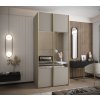 Šatní skříň Lux 4 s posuvnými dveřmi se zrcadlem
