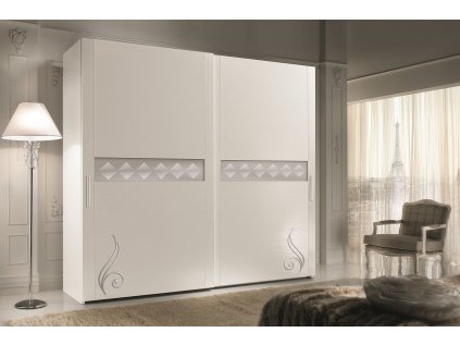 Bílá skříň s posuvnými dveřmi 240x247x66 cm P 4239