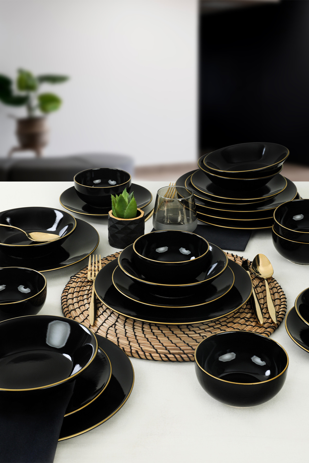 Porcelánová jedálenská súprava 24 ks BLACK čierne zlato