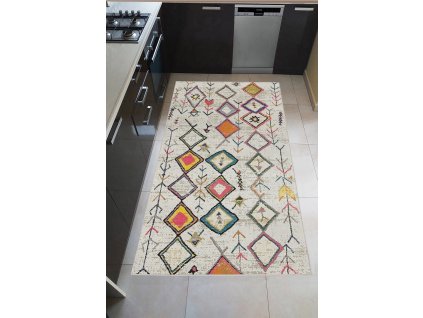 Koberec (120 x 180) W1024 bílý s barevnými vzory