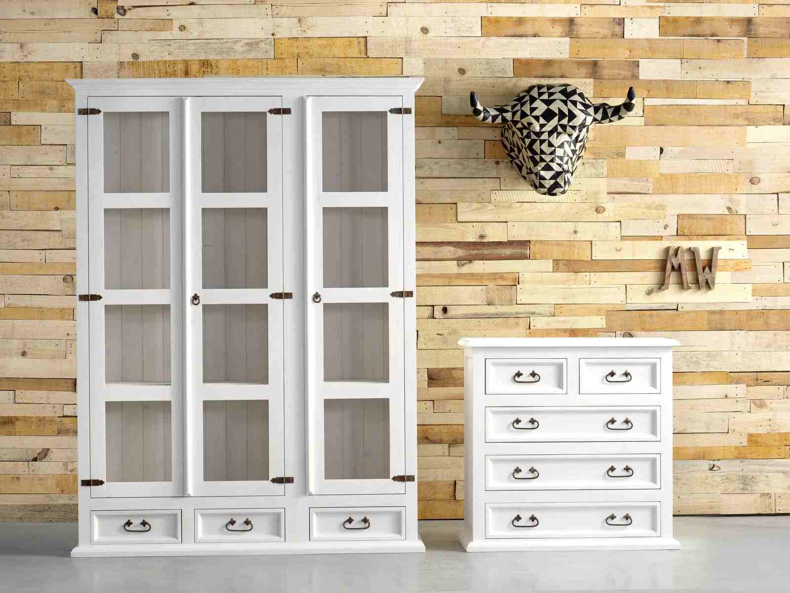 Nábytok vo farbách zimy