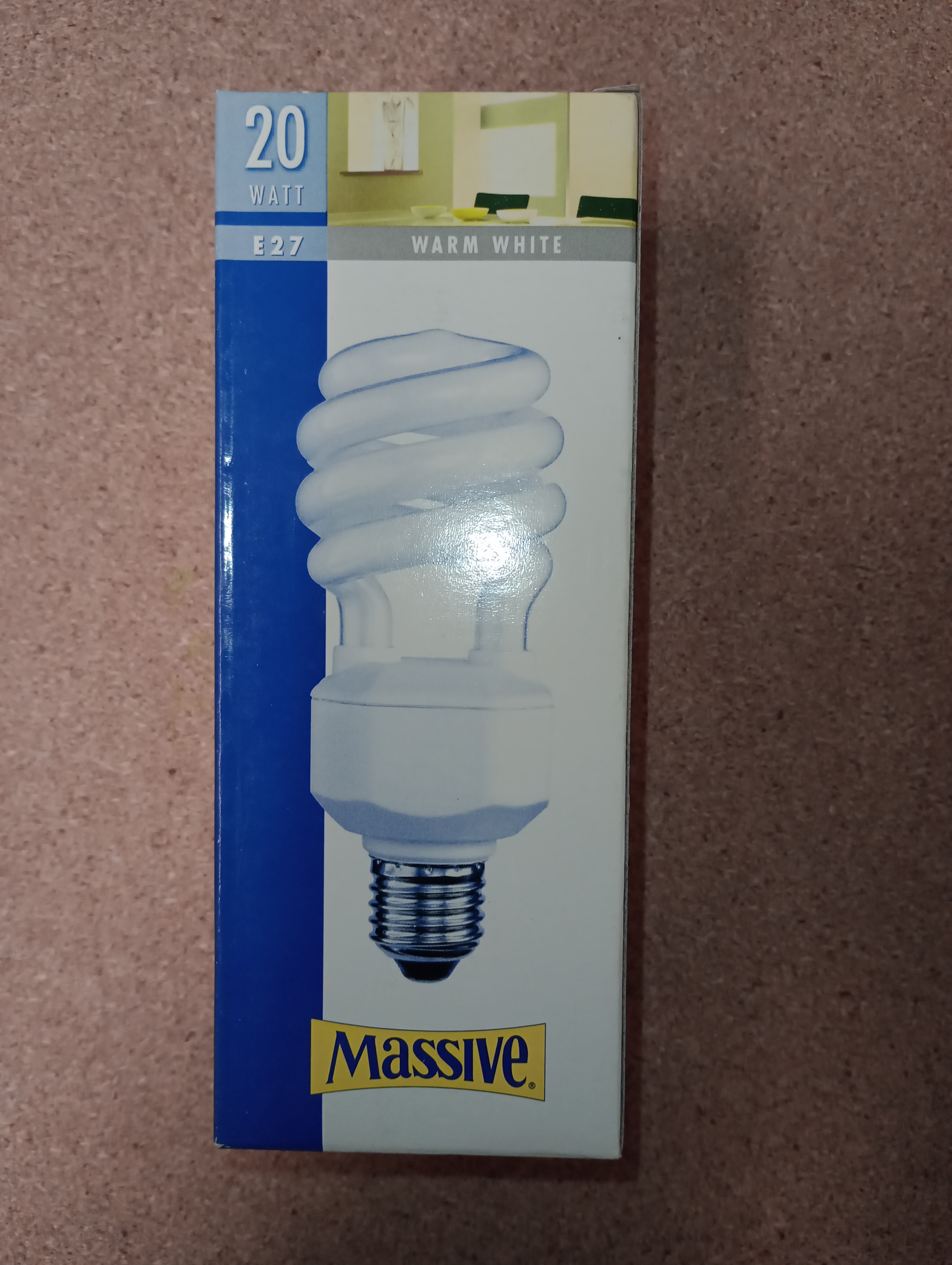 Massive úsporná žárovka E27