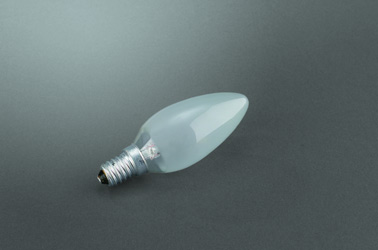 Massive matná žárovka E14 svíce