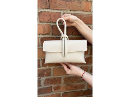 Kožená crossbody Nayla