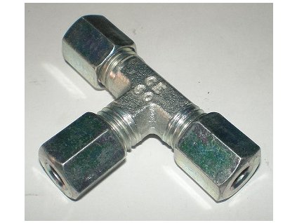 spojka T šroubovací O-6