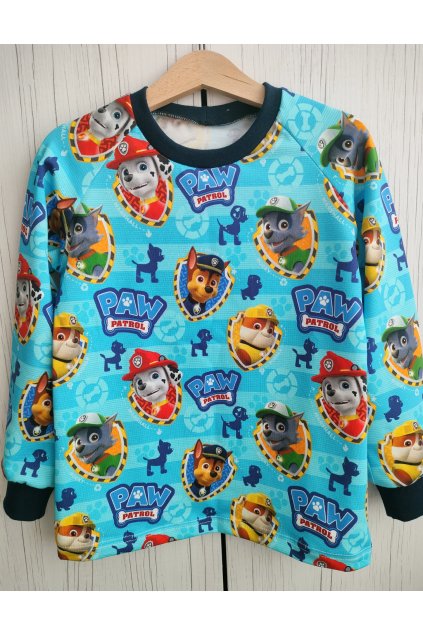 TRIČKO TLAPKY NA MODRÉ VEL. 110/116