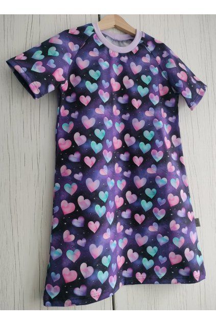 NOČNÍ KOŠILKA SRDÍČKA