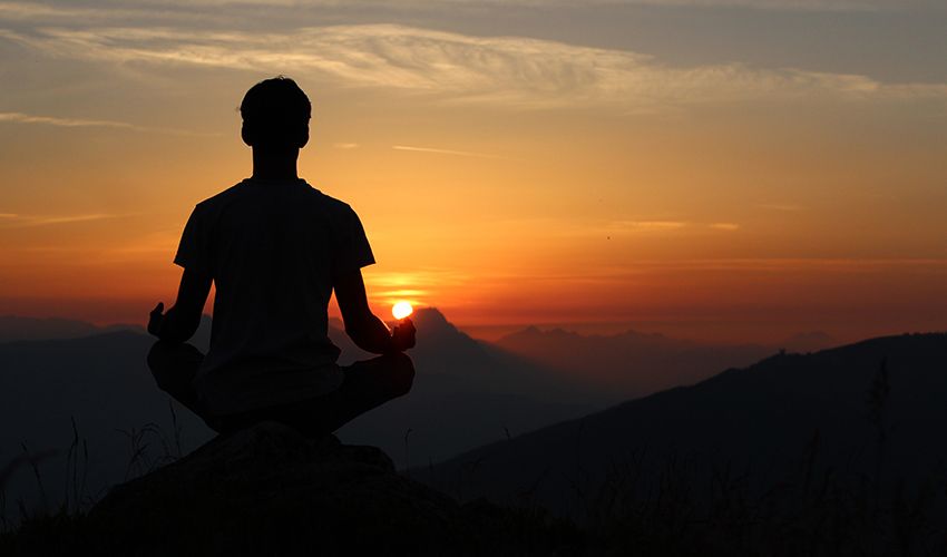 Meditácia – cesta k jasnej mysli a vnútornej rovnováhe