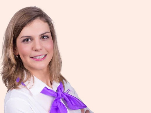 „Nejdůležitější je čistota a velikost molekul kyseliny hyaluronové,” vysvětluje v rozhovoru farmaceutka Žofie Trpělková
