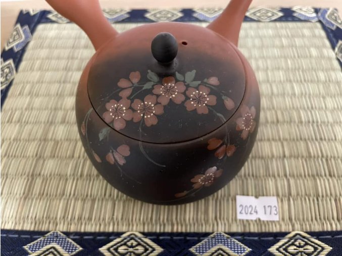 Japonská konvička Youhen Shidarezakura 290ml