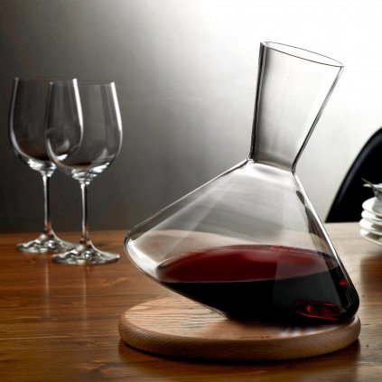 BALANCE WINE DECANTER 3