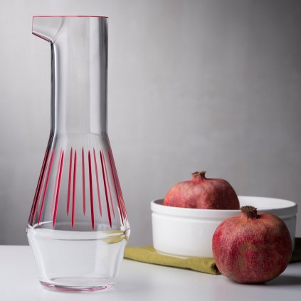 BEAK WATER CARAFE IRIS APFEL 2