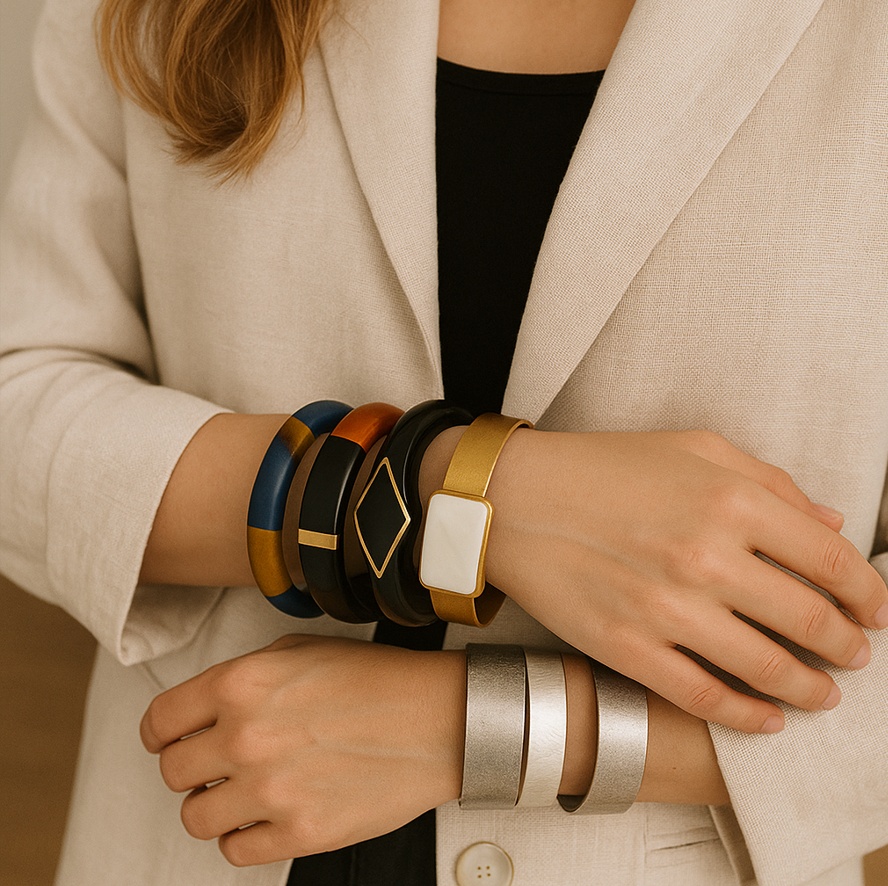 Náramky v moderním umění a módě: Jak ovlivňují trendy?