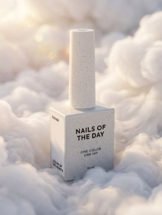 Máme pro vás skvělou novinku ✨ Představujeme nový odstín měsíce — Cloudy 🤍 Jemný, čistý a dokonale elegantní. A abyste ho...