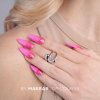 Zářivý růžový odstín plný větších třpytek, který okamžitě rozzáří nehty. Makear Gel Polish 8ml Stars S67