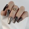 Nailsology Cat Eye Diva 8ml C03 „Catte Late” Magnetický gél lak s Cat Eye efektom.