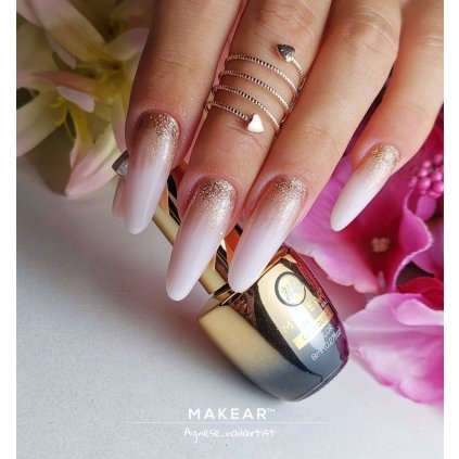 MAKEAR Builder Base Milky