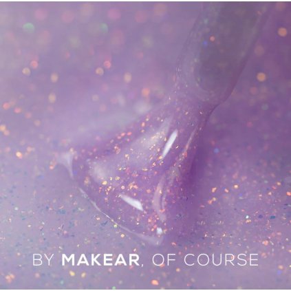 Podkladová báza s kúskami holografickej fólie. Ideálna pre metódu ,,bez pílovania". MAKEAR Sparkling Rubber Base Andromeda SRB03
