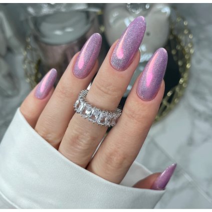 Podkladová báza vhodná na spevnenie, predĺženie a vyrovnanie nerovností s cat eye efektom. Rubber Base Cat Eye MAKEAR ERB02 Sweetie