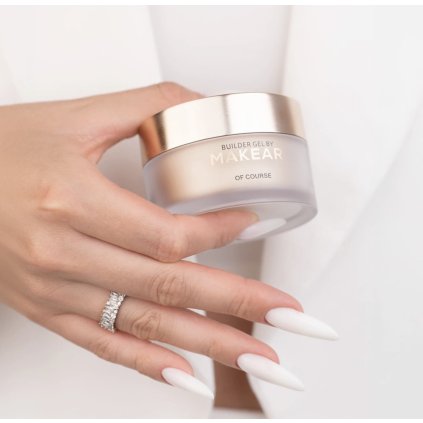 MAKEAR Challengel Milky HG01 50ml Mliečny, stavebný gél, ktorý je vhodný na doplnenie, pedĺženie, modeláciu na šablónach alebo spevnenie nechtovej platničky. Ideálny pre metódu bez pílovania. Má ľahkú konzistenciu, neťahá sa za štetcom, je tvrdý a odolný.