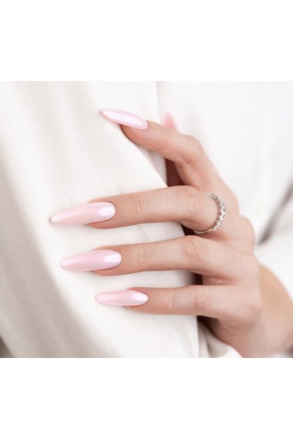 Tekutý prach na zdobenie nechtov s perleťovým Hailey efektom. MAKEAR Liquid Effect Dust Hailey 5ml BH02 Pink