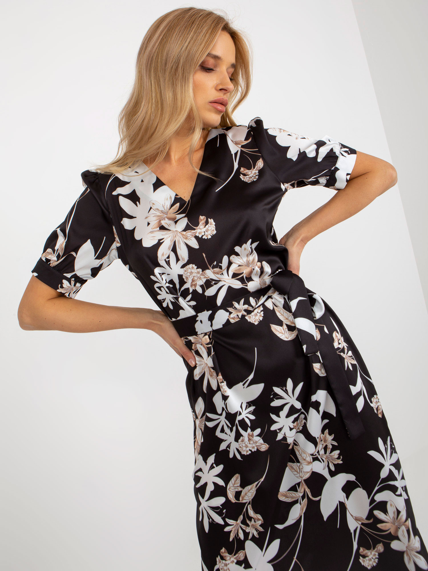 Spoločenské šaty pre moletky