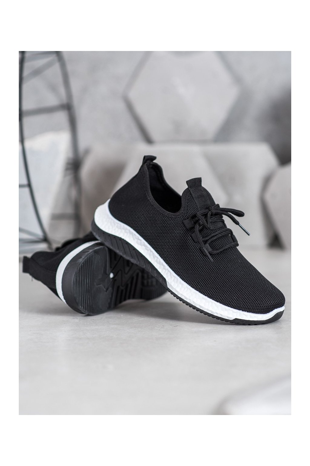 Čierne dámske tenisky Shelovet na nízkom podpätku, textilné, kód produktu NJSK J101B