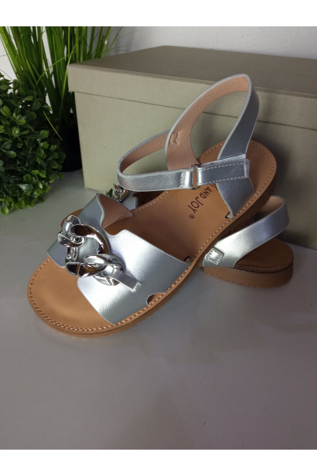 Detské sivé sandále s trblietkami, strieborné, kód produktu NJSK 290-3C