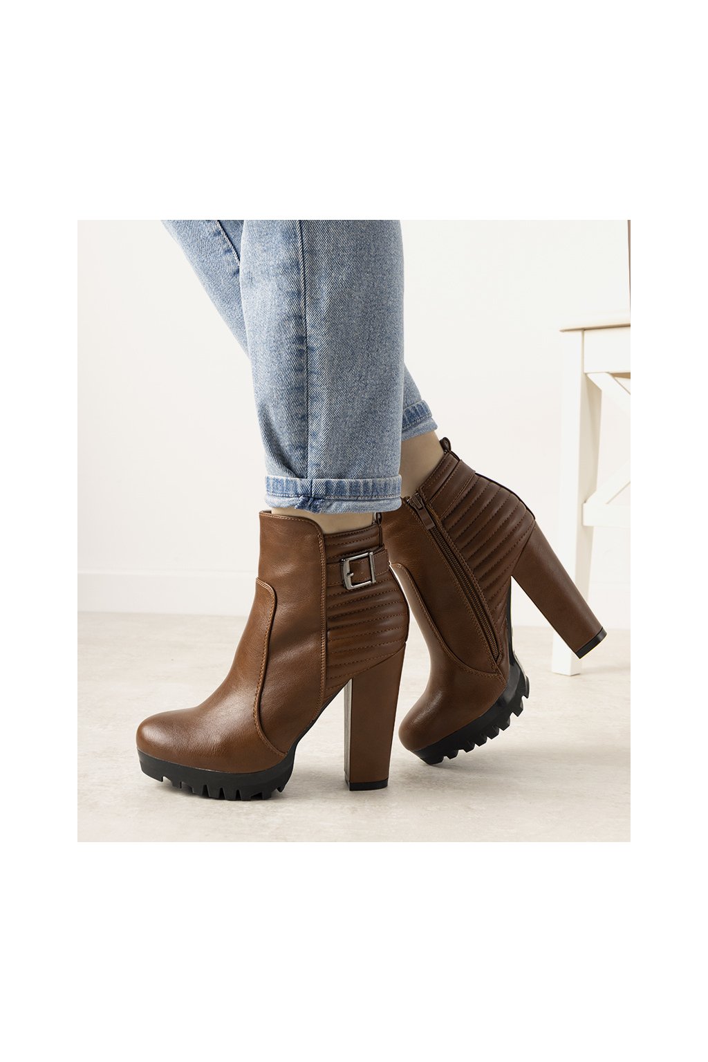 Hnedé dámske členkové topánky NAJ.SK, kód produktu A676-4 CAMEL