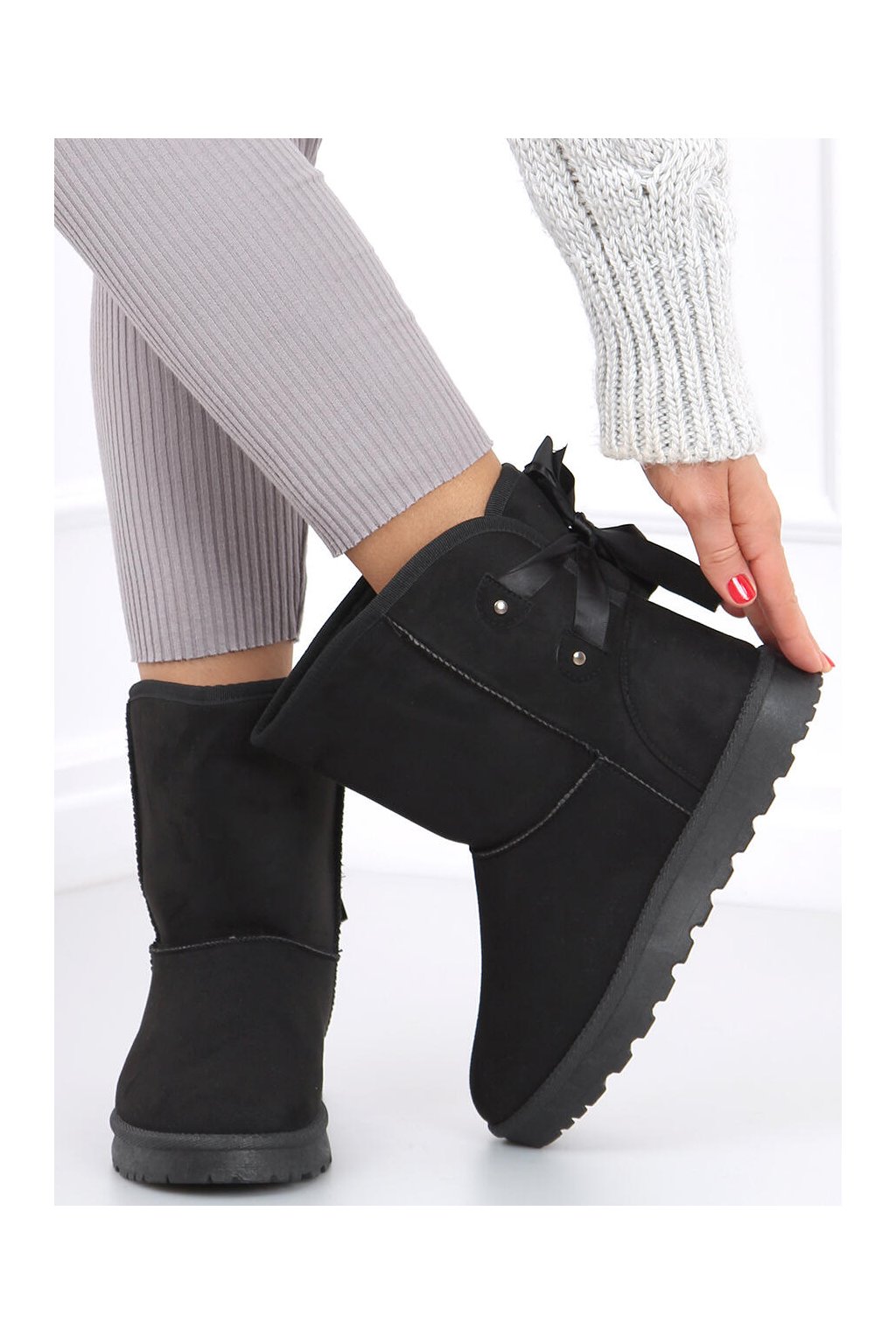 Čierne dámske snehule, kód produktu 30183-B