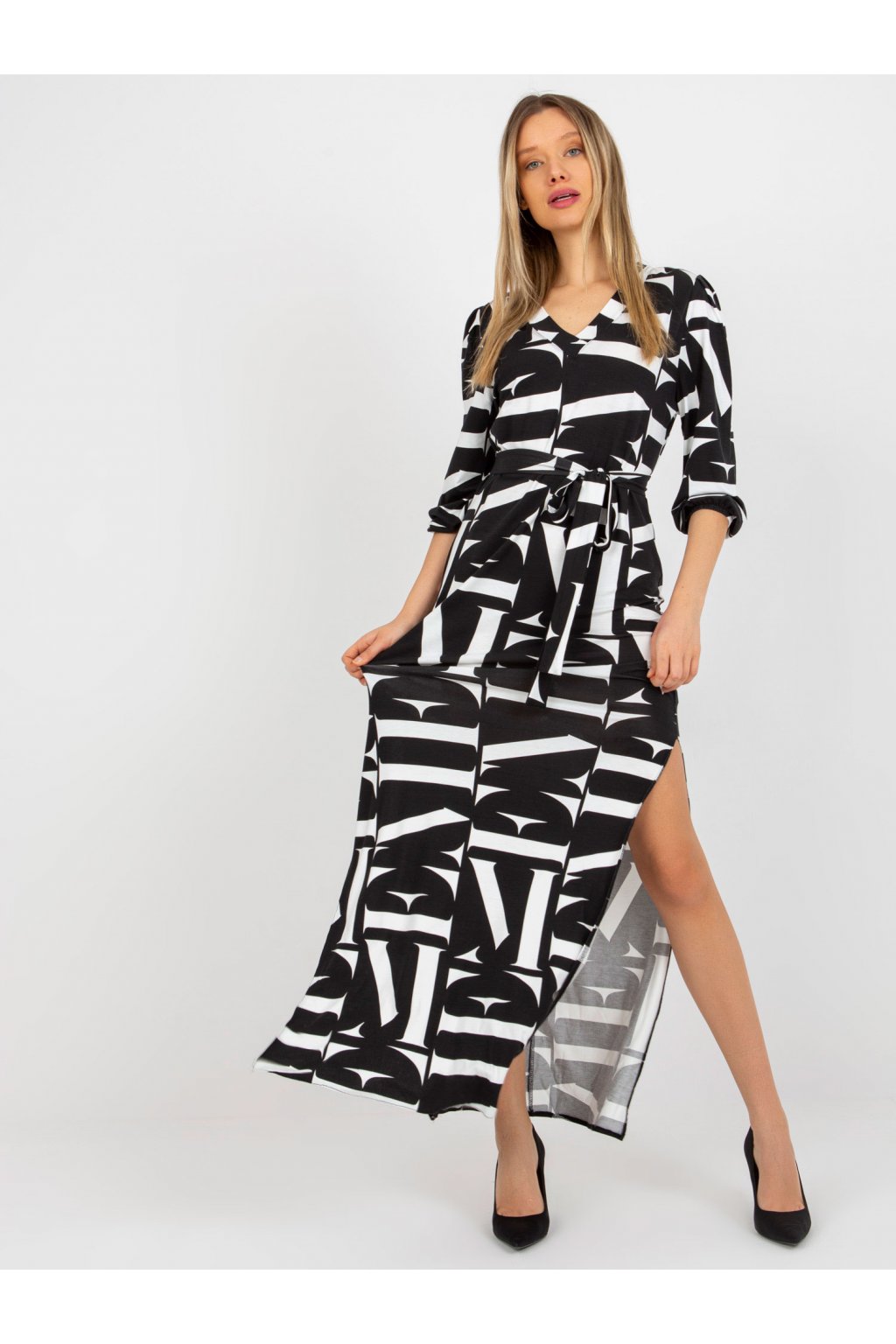 Dámske čierno-biele šaty s podtlačeným vzorom LK-SK-509249.87P