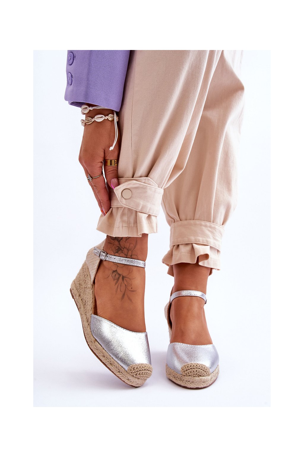 Dámske strieborné sandále na platforme s klinovým podpätkom, kód produktu H8-376 SILVER