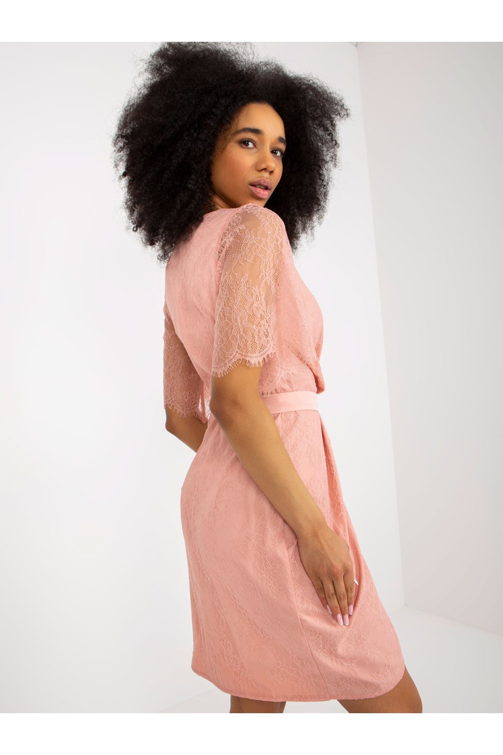 Dámske tmavo-ružove šaty elegantné kód produktu LK-SK-508643.38X