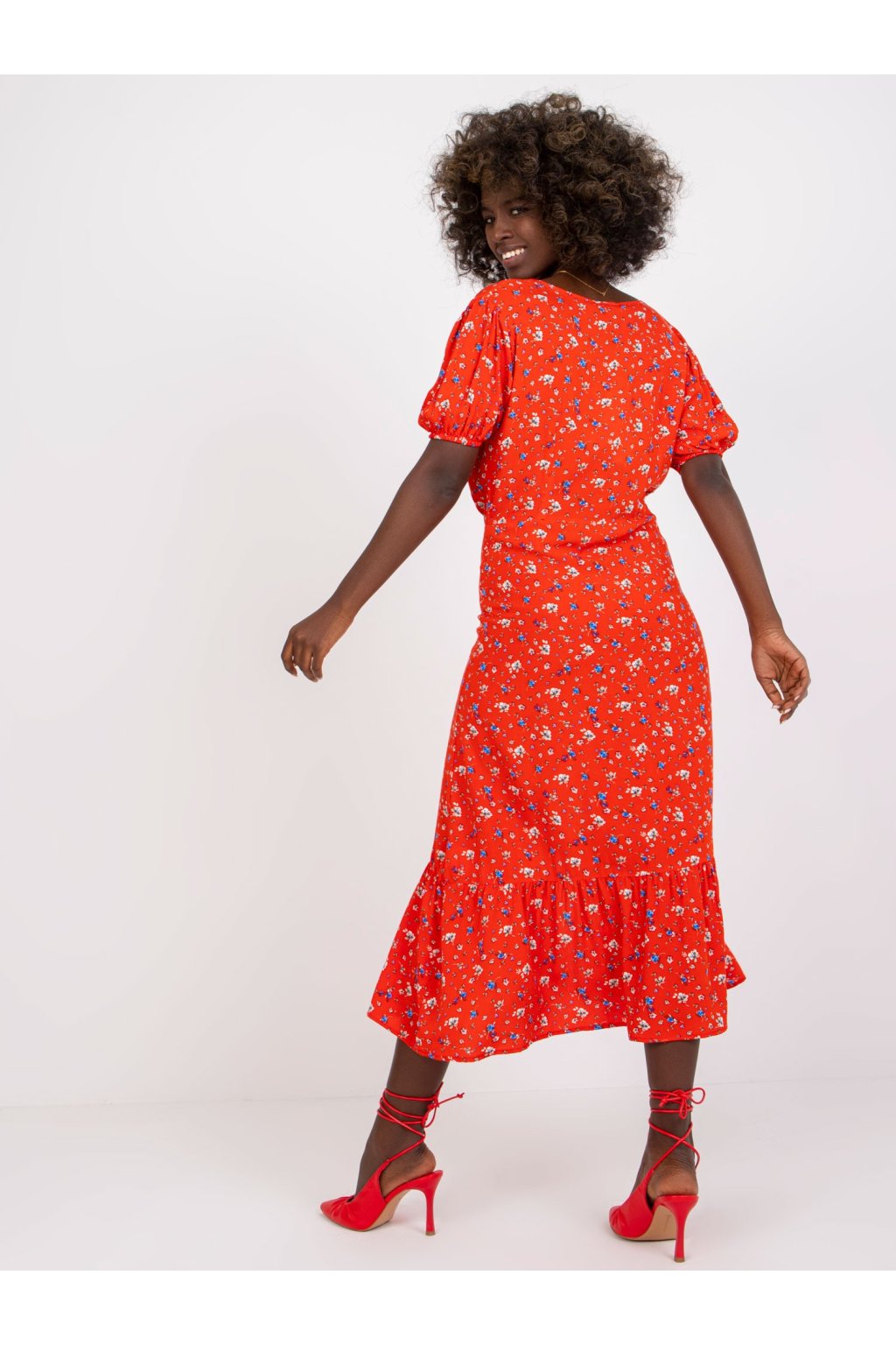 Dámske červene šaty s podtlačeným vzorom kód produktu RO-SK-ELB-2314.37