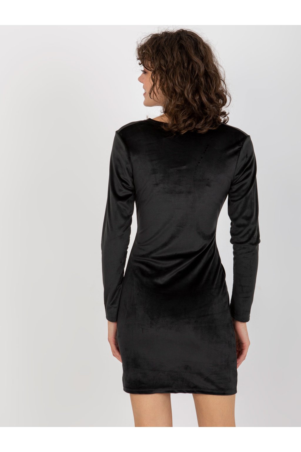 Dámske čierne šaty elegantné kód produktu RP-SK-8157.07