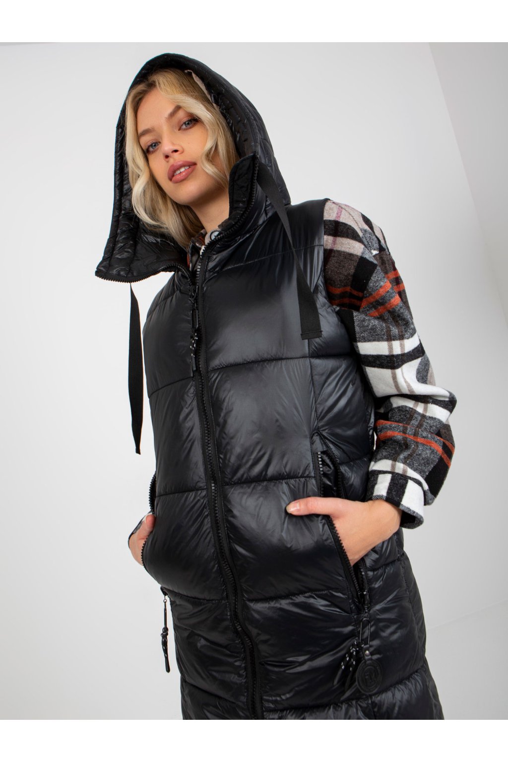 Čierna dámska vetrovka Fresh, 100% polyester, kód produktu D50048X80105A1