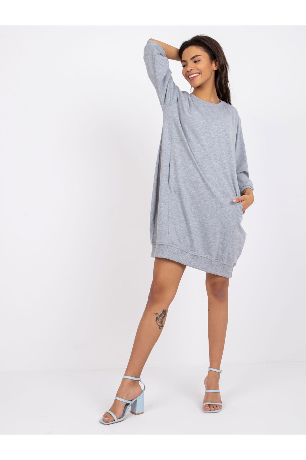 Dámske sive šaty športove kód produktu RV-SK-6839.95
